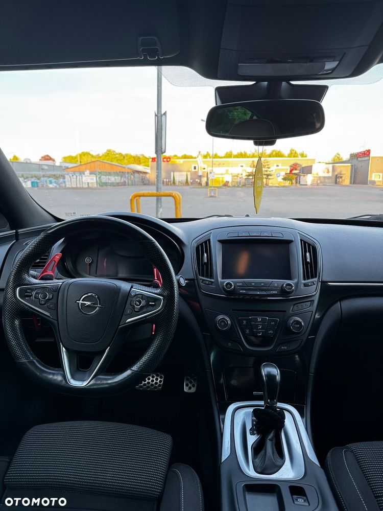 Opel Insignia - 14
