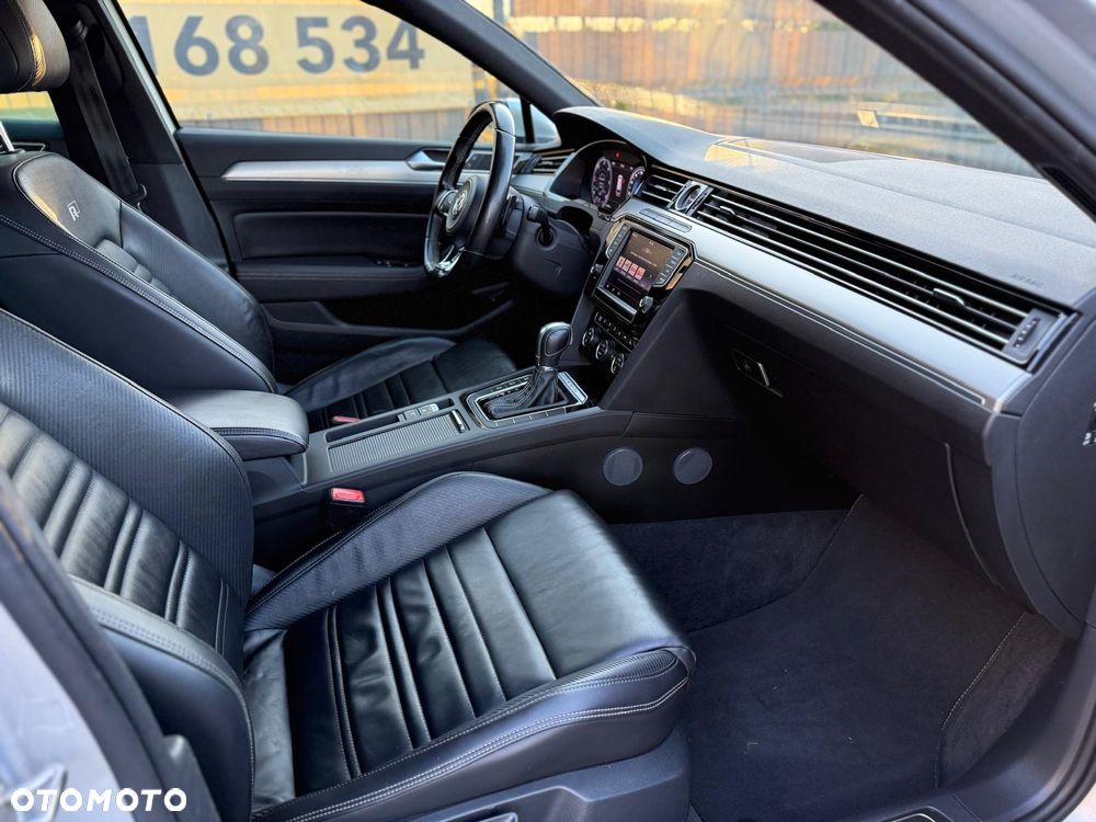 Volkswagen Passat 2.0 TDI Bi-Turbo BMT 4Mot Highline DSG - 25