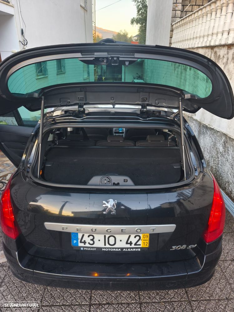 Peugeot 308 - 14