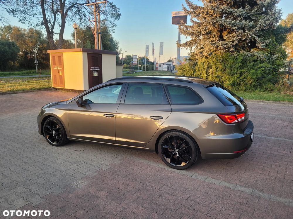 Seat Leon 2.0 TDI FR S&S DSG - 11