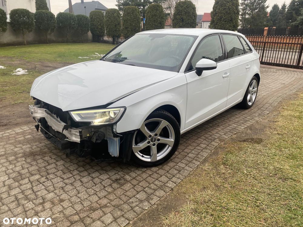 Audi A3 Sportback 35 TFSI cylinder on demand design - 2