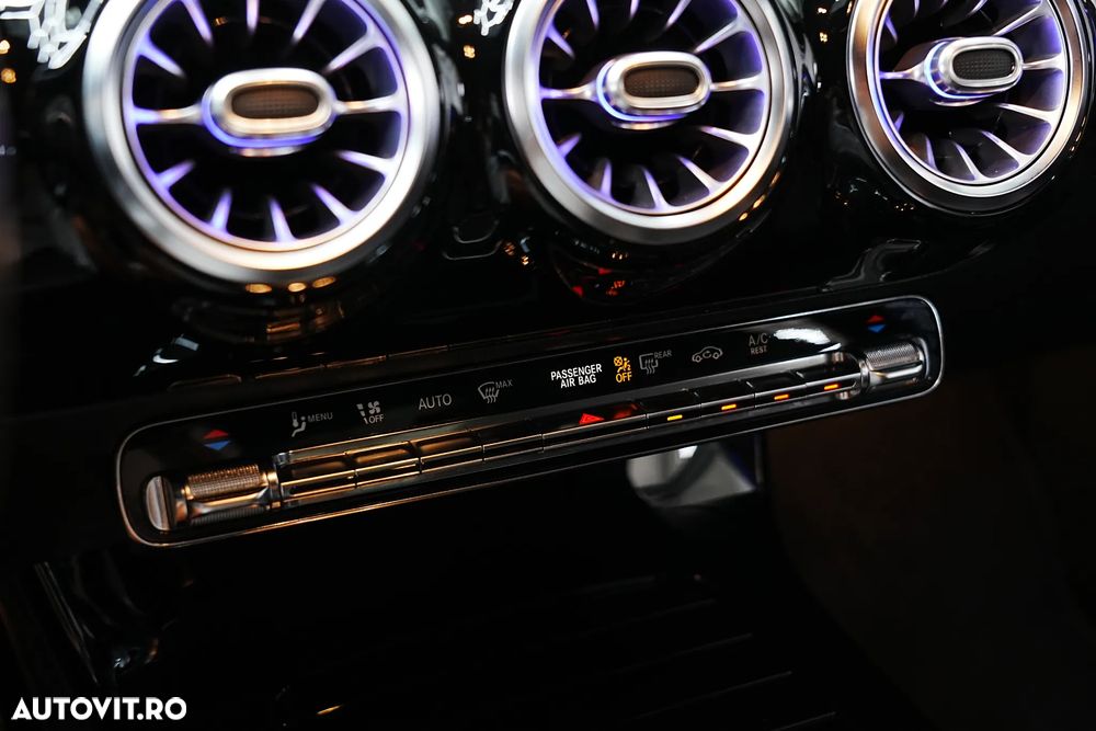 Mercedes-Benz CLA 180 d 7G-DCT AMG Line - 39