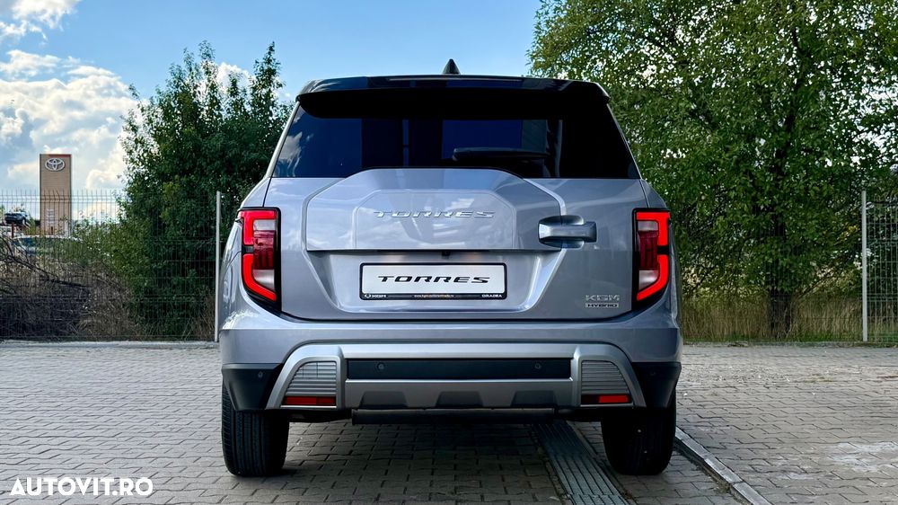 SsangYong Torres - 11