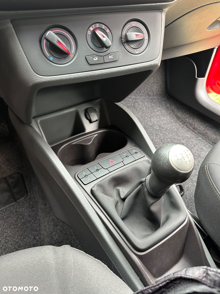 Seat Ibiza 1.2 12V SUN - 8