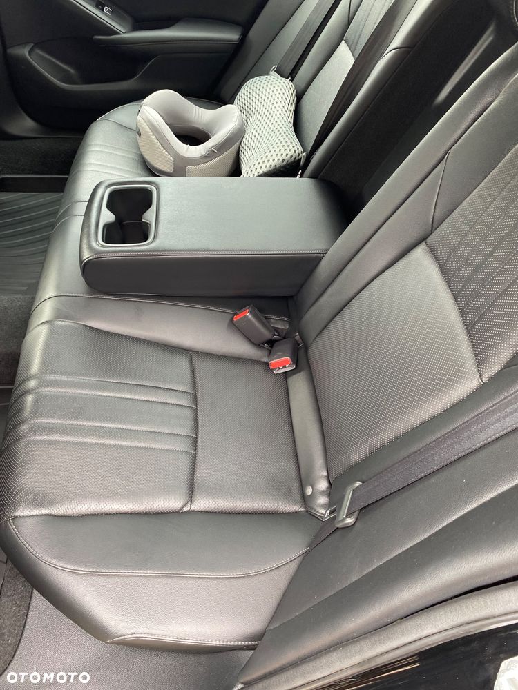 Honda Accord - 16