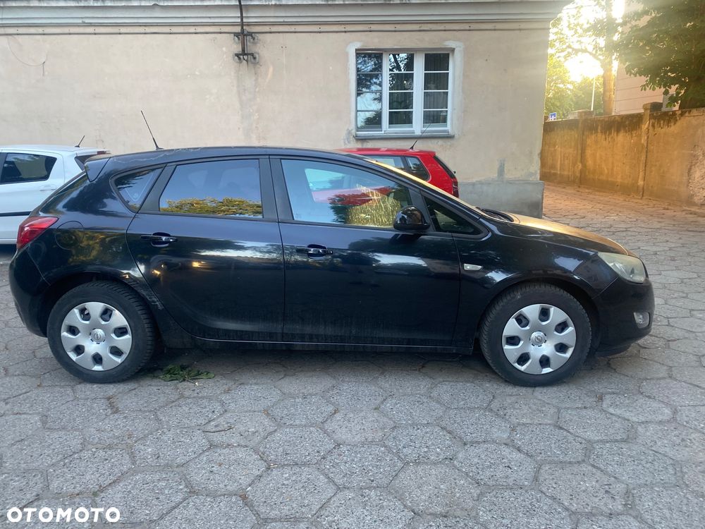 Opel Astra 1.4 Cosmo - 8