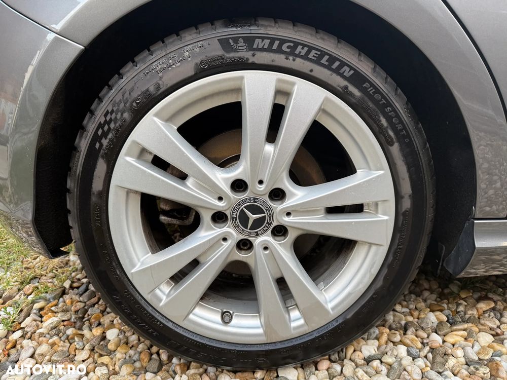 Mercedes-Benz A 220 d Aut. - 4