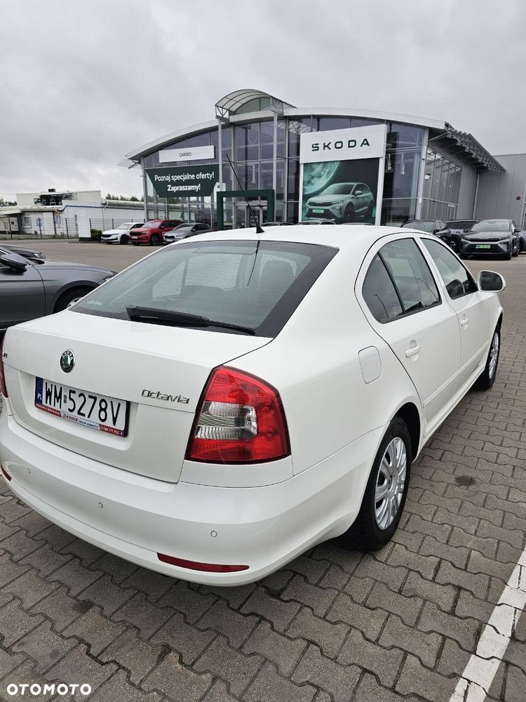 Skoda Octavia 1.6 Elegance EU5 - 22