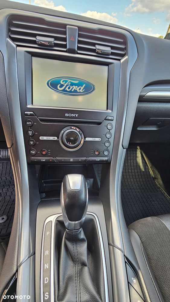 Ford Mondeo 2.0 TDCi Start-Stopp PowerShift-Aut Titanium - 29