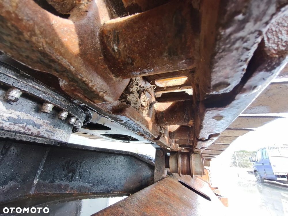 Caterpillar 320DL - 10