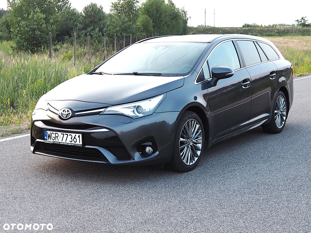 Toyota Avensis Touring Sports 2.0 D-4D Edition-S - 3