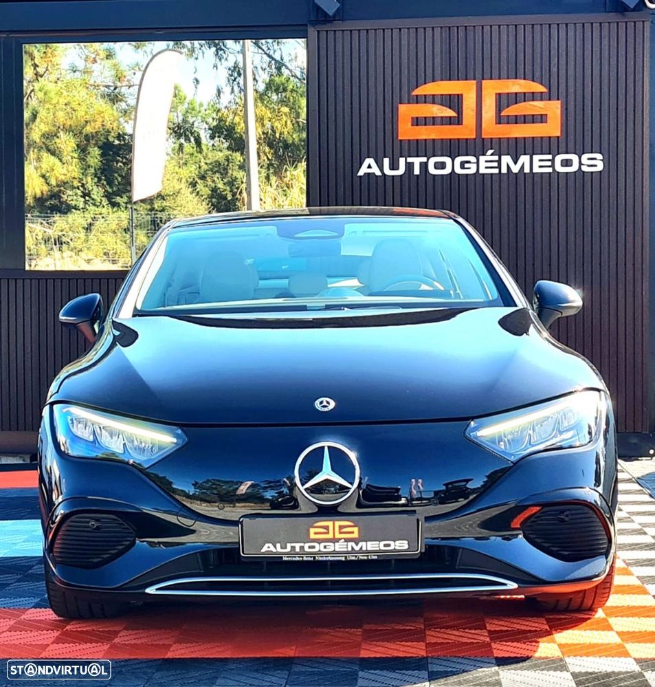 Mercedes-Benz EQE - 8