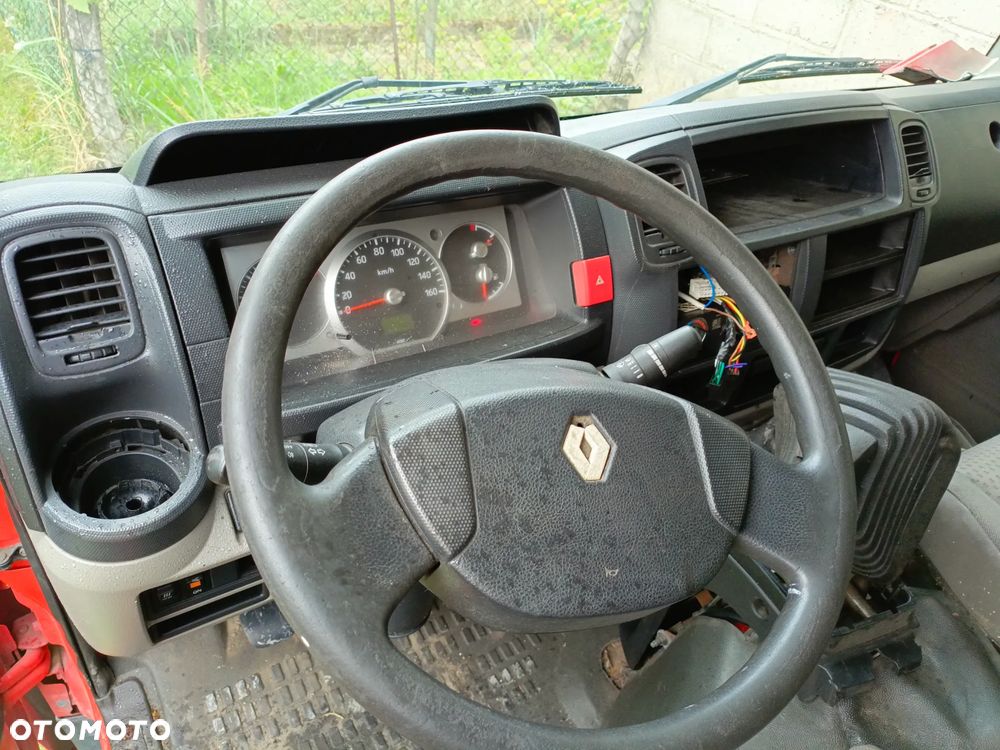 Renault Maxity Nissan Cabstar 2008r 2,5YD25 rama zarej w PL skrzynia ładunkowa plandeka 365x215x225 zderzak hak holowniczy koła drzwi stopień owiewka lusterko reflektor atrapa fotel kanapa zestaw do odpalenia wtryski pompa listwa wtryskowa osprzet silnika i inne - 28