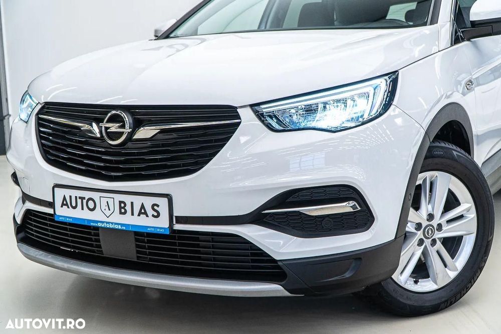 Opel Grandland X 1.2 Start/Stop Automatik INNOVATION - 11