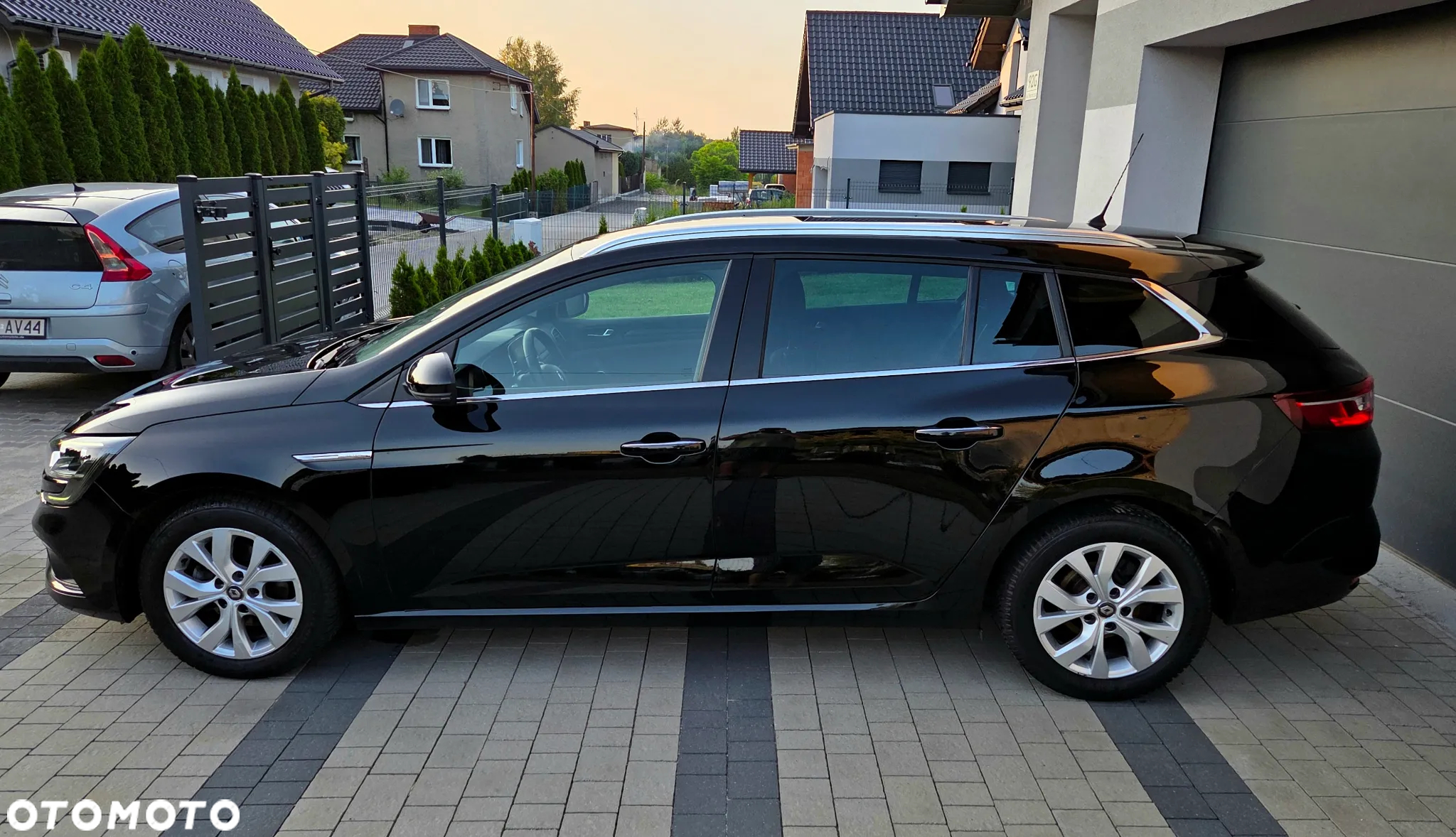 Renault Megane 1.5 Blue dCi Limited - 5