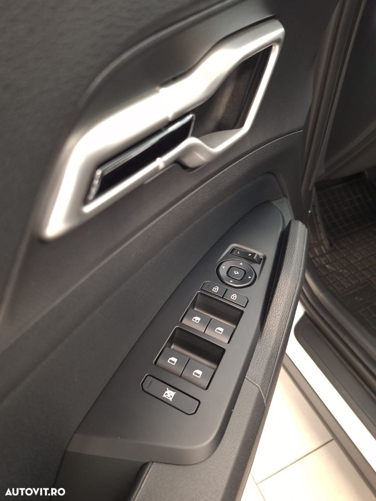 Kia Sportage PE 1.6 T-GDI HEV 6AT 4x2 Urban - 14