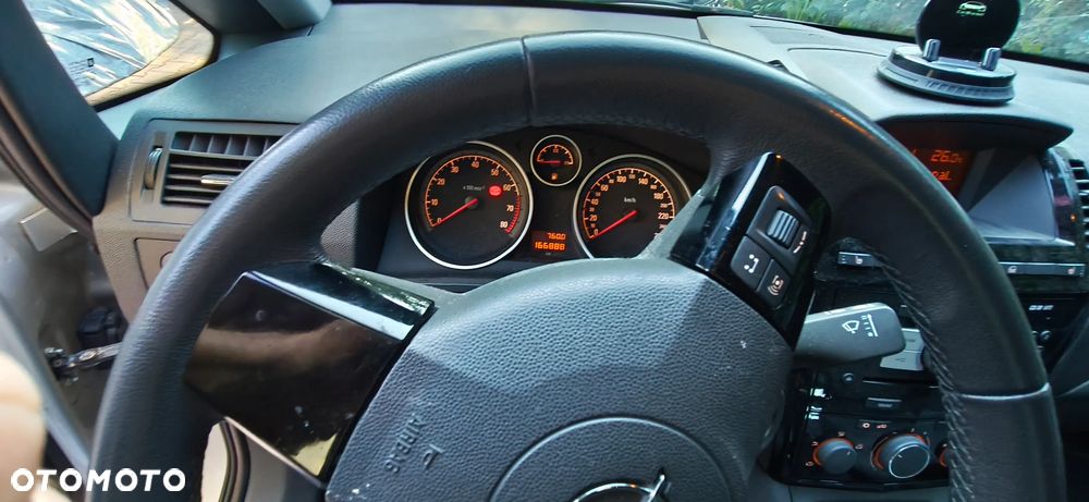 Opel Zafira 1.8 Enjoy - 4