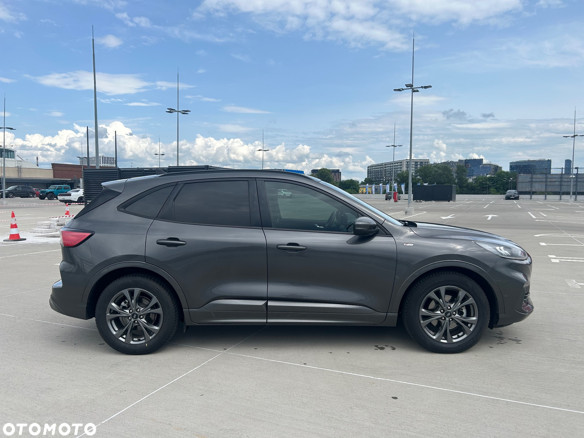 Ford Kuga 2.5 Duratec FHEV ST-LINE - 5