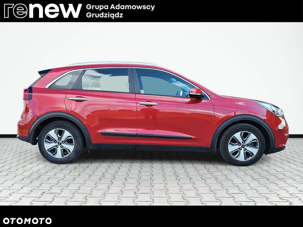 Kia Niro 1.6 GDI Hybrid L - 11