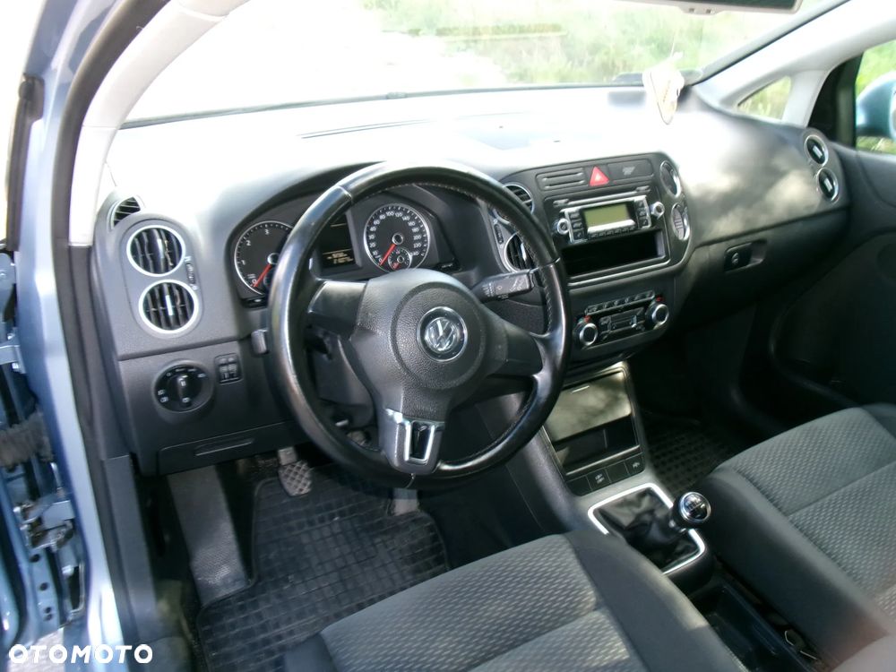 Volkswagen Golf Plus - 9