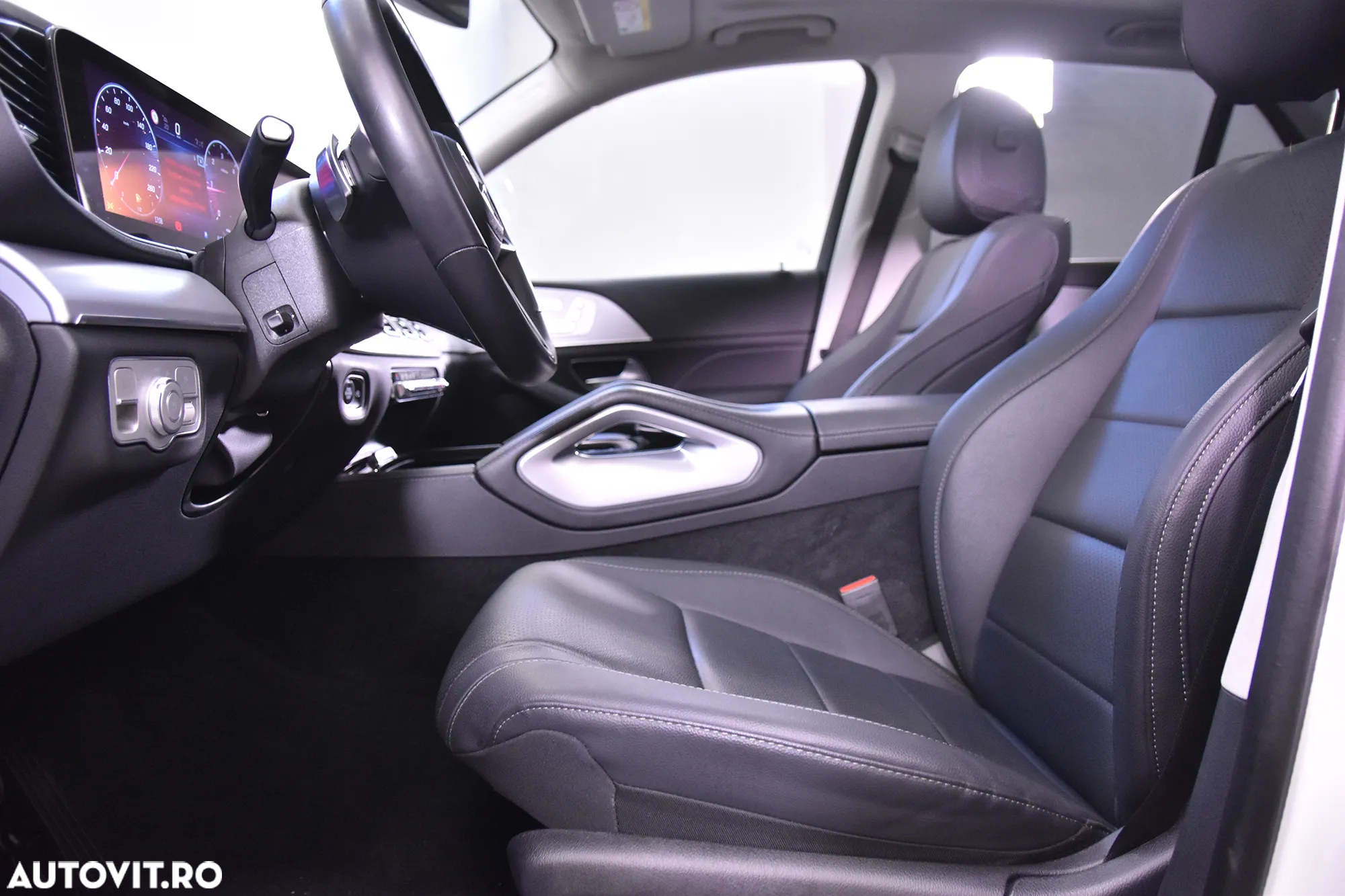 Mercedes-Benz GLE 300 d MHEV 4MATIC - 27