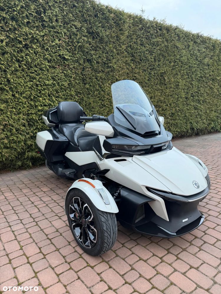 Can-Am Spyder