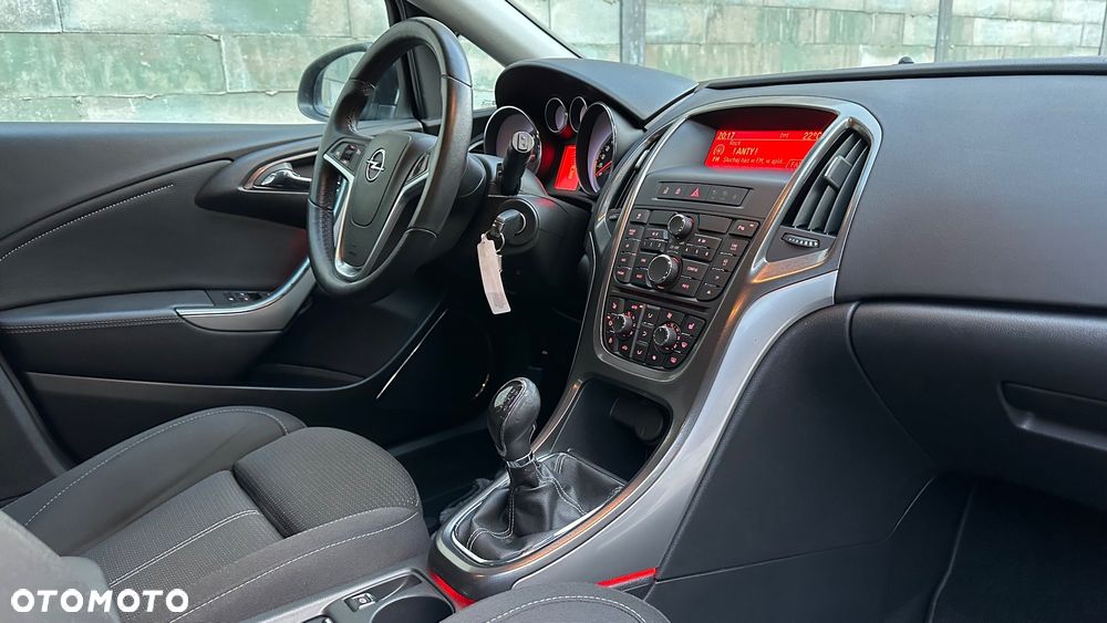 Opel Astra 1.4 Turbo Innovation - 21