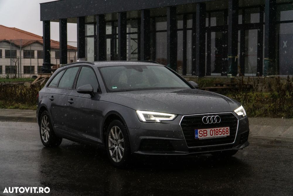 Audi A4 Avant 2.0 TDI S tronic - 2