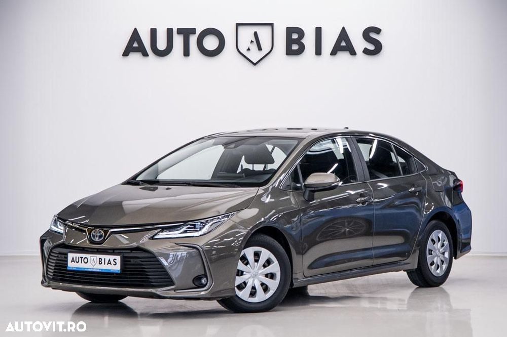 Toyota Corolla 1.8 HSD Dynamic - 1