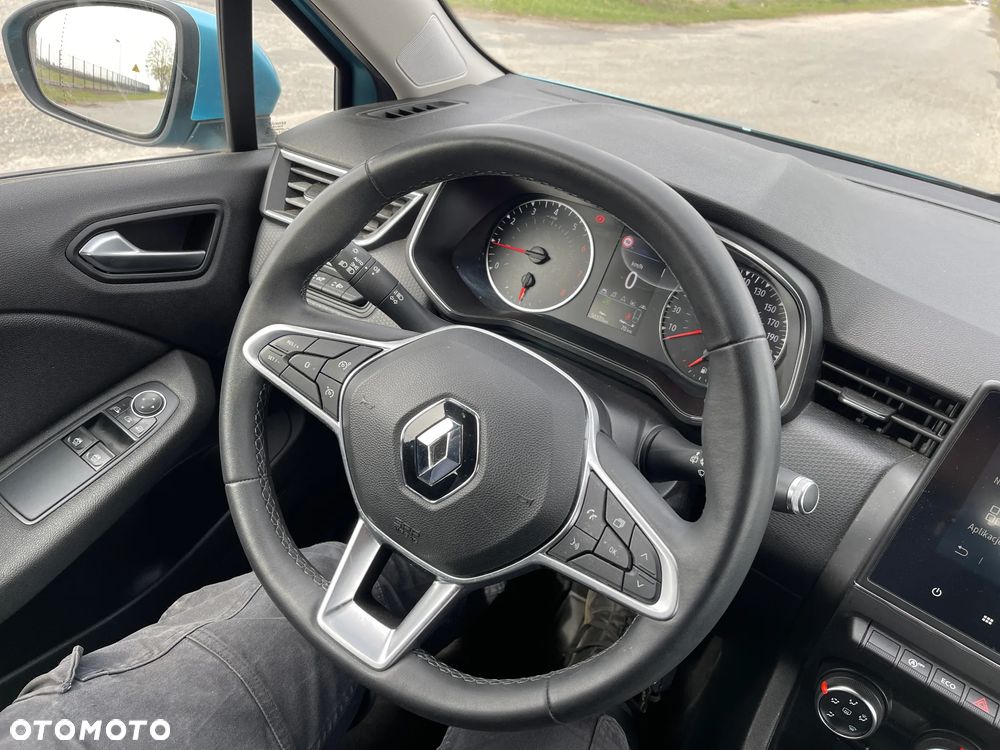 Renault Clio TCe 100 INTENS - 11