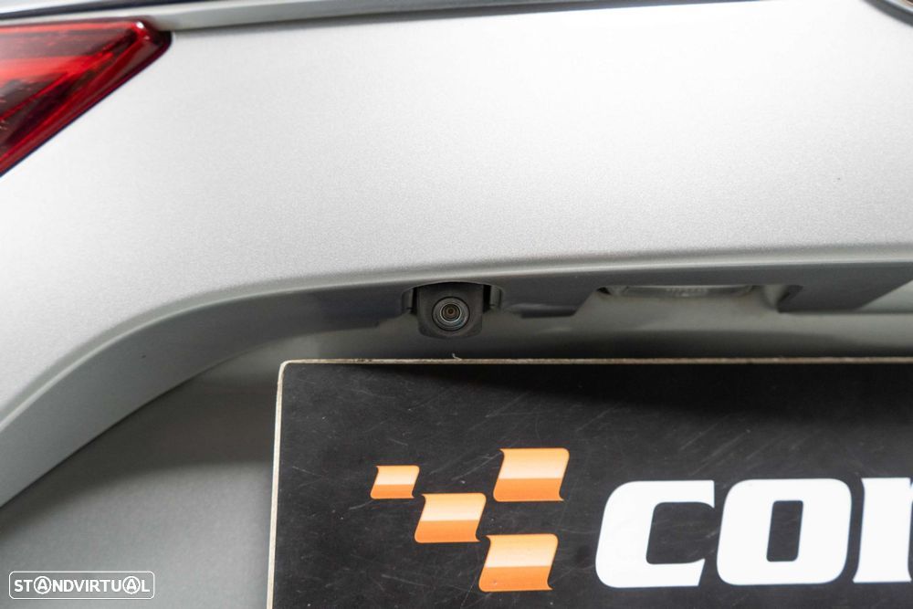 Toyota Avensis Touring Sports 1.6 D-4D Luxury+GPS - 15