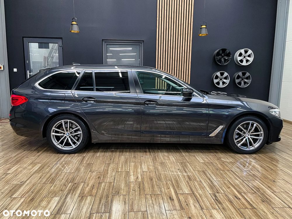 BMW Seria 5 520d - 7