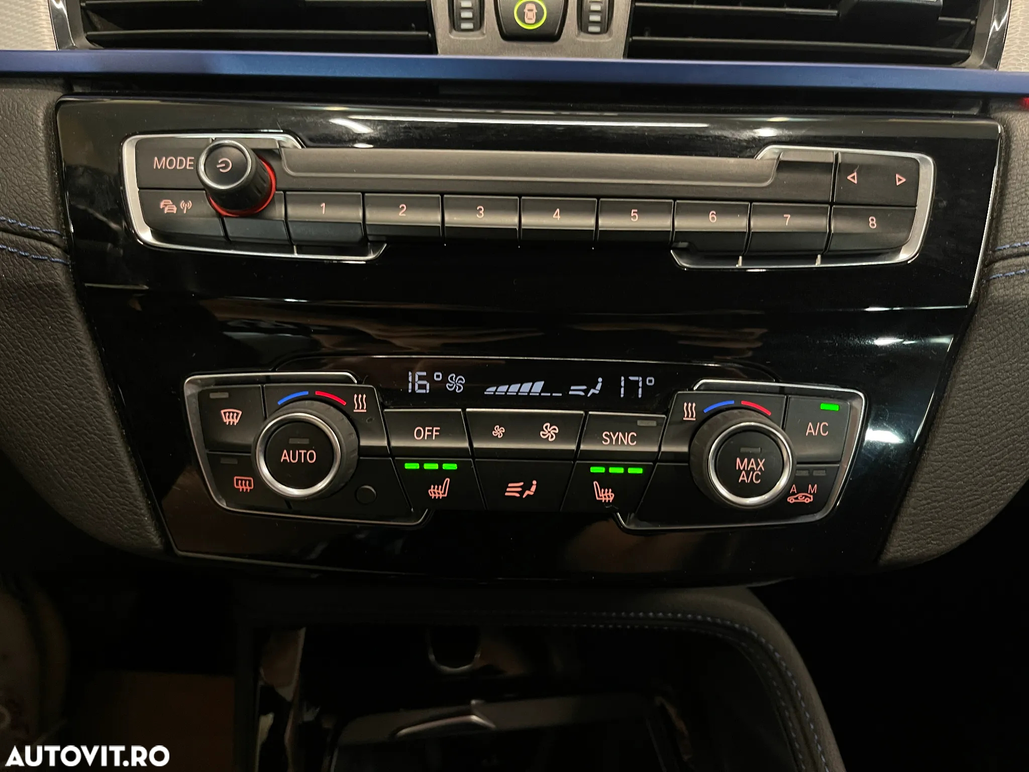 BMW X1 xDrive20i AT Sport Line - 20