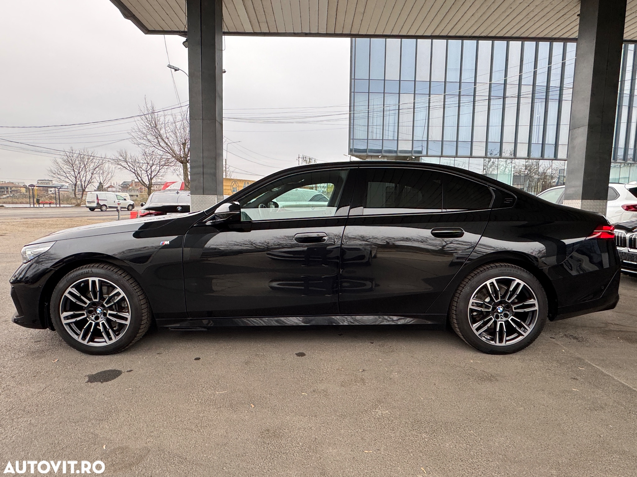 BMW Seria 5 520d AT MHEV - 14