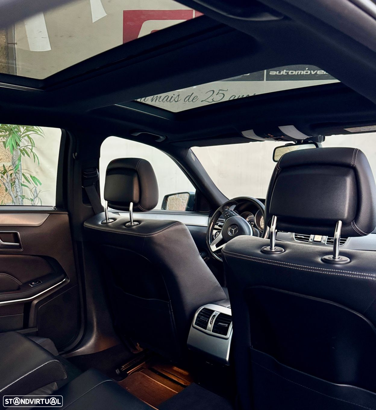 Mercedes-Benz E 300 Bluetec Hybrid Avantgarde - 49