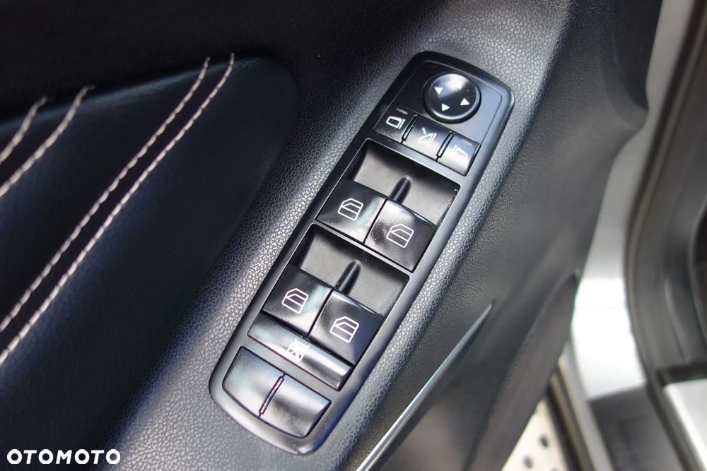 Mercedes-Benz ML 350 CDI 4-Matic - 39