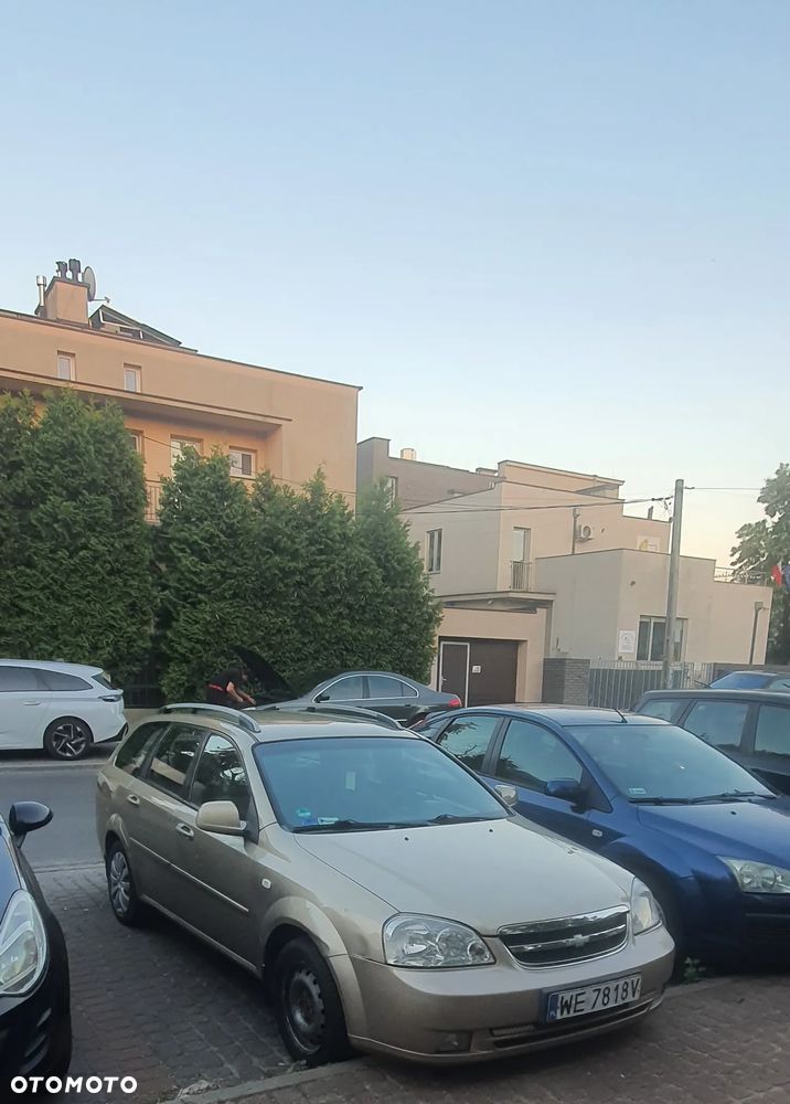 Chevrolet Lacetti 1.6 SE / Plus - 10
