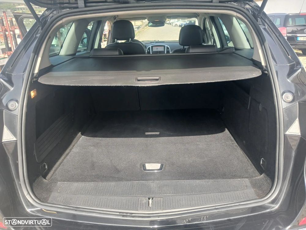 Opel Astra Sports Tourer 1.6 CDTi Executive S/S - 18