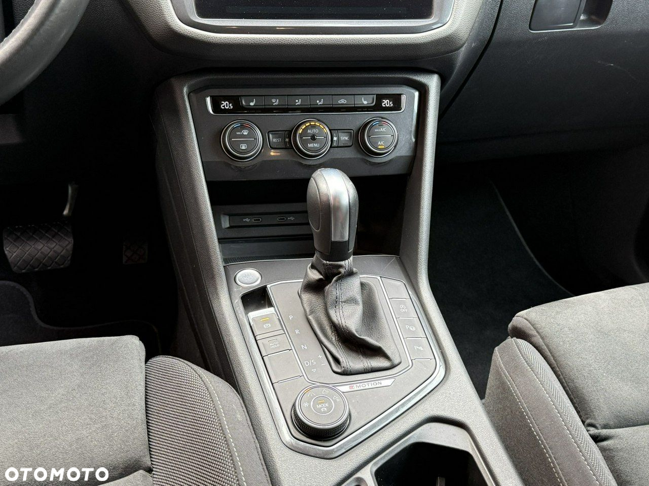 Volkswagen Tiguan Allspace - 27