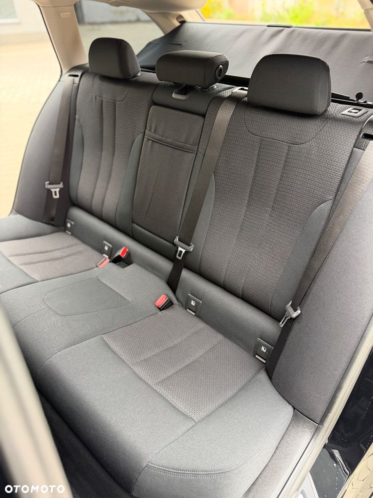 BMW Seria 5 520d xDrive Luxury Line - 18