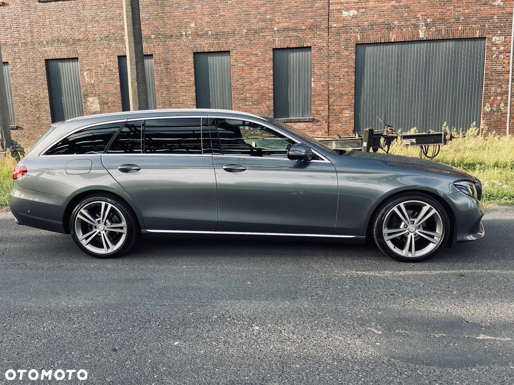 Mercedes-Benz Klasa E 220 d Business Edition 9G-TRONIC - 5