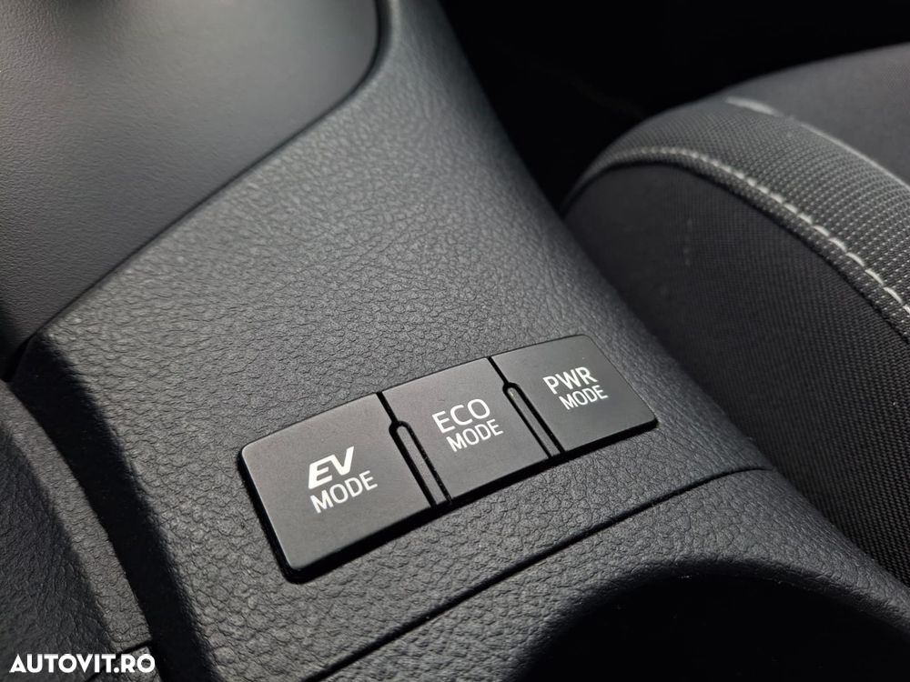 Toyota Auris - 28