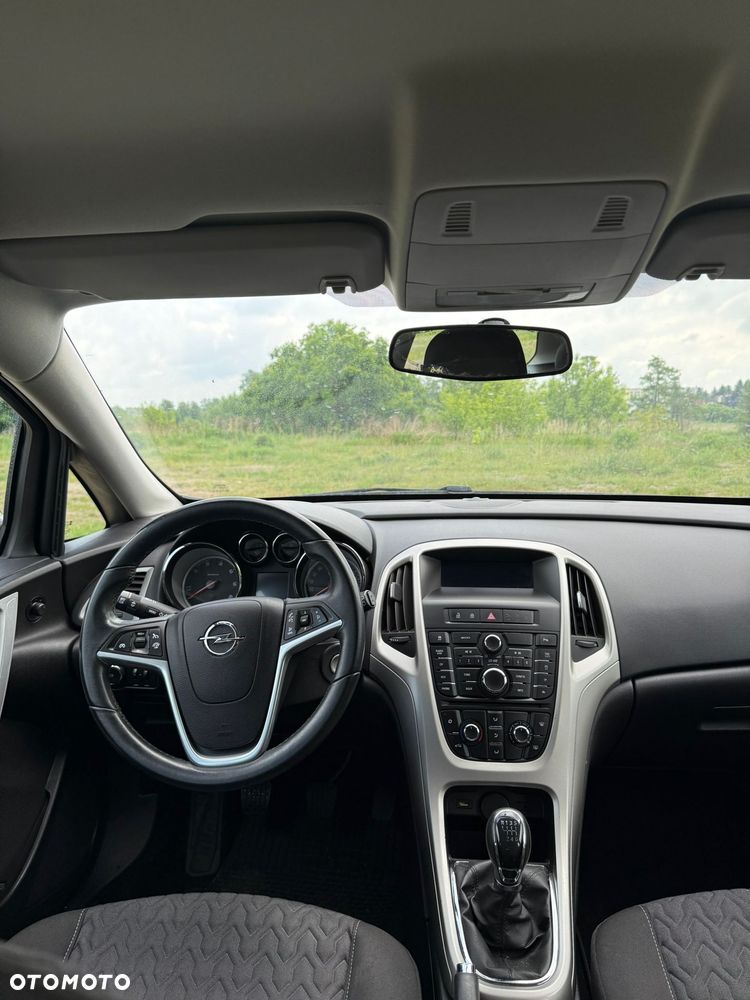 Opel Astra 1.7 CDTI DPF ENERGY - 8