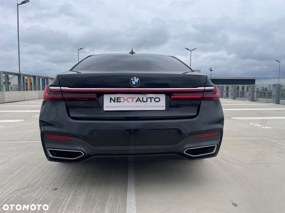 BMW Seria 7 750Li xDrive sport - 10