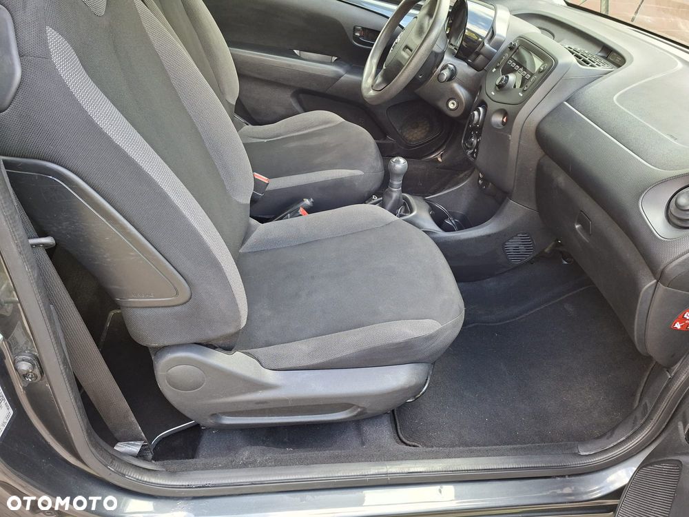 Toyota Aygo x-play club - 14