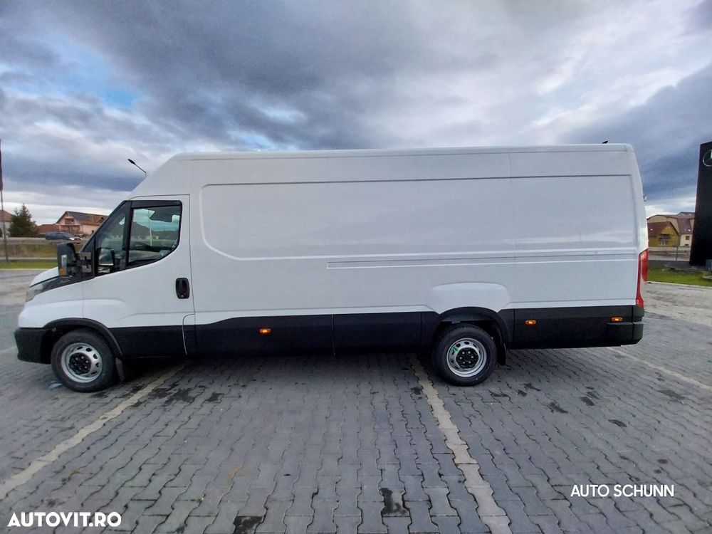 Iveco Daily 35S14BV VAN - 11