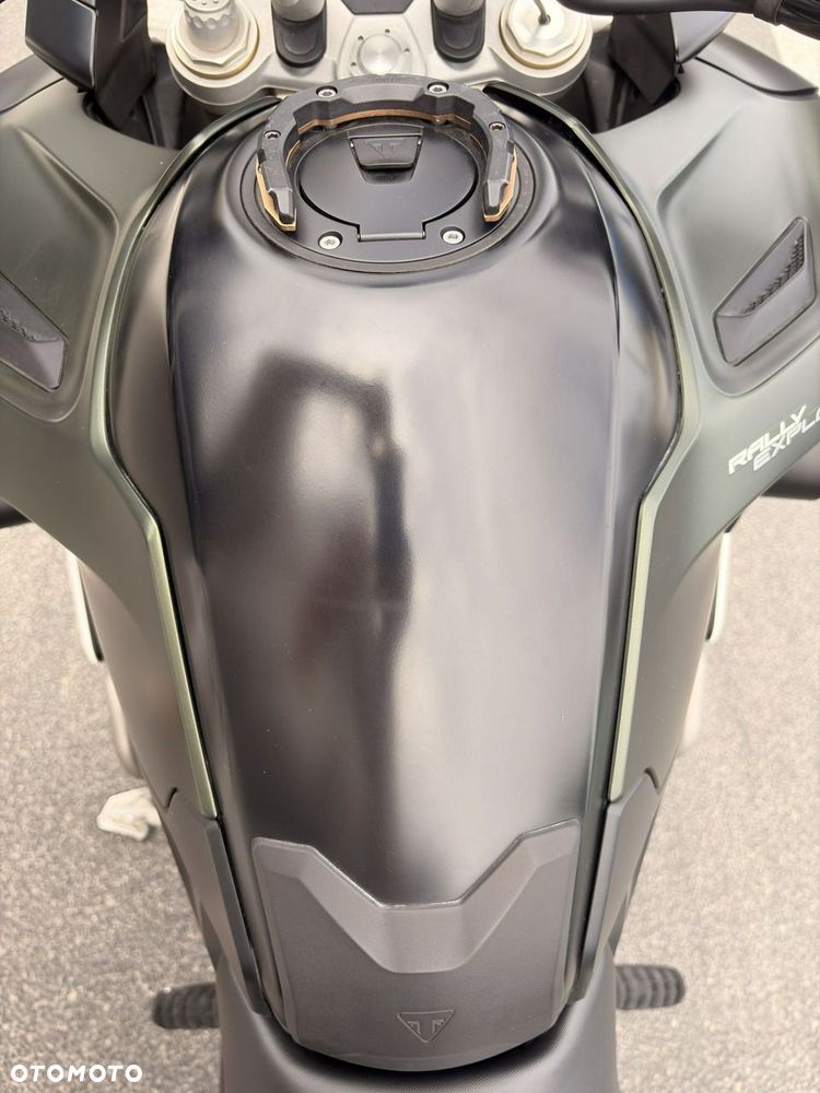 Triumph Tiger - 19
