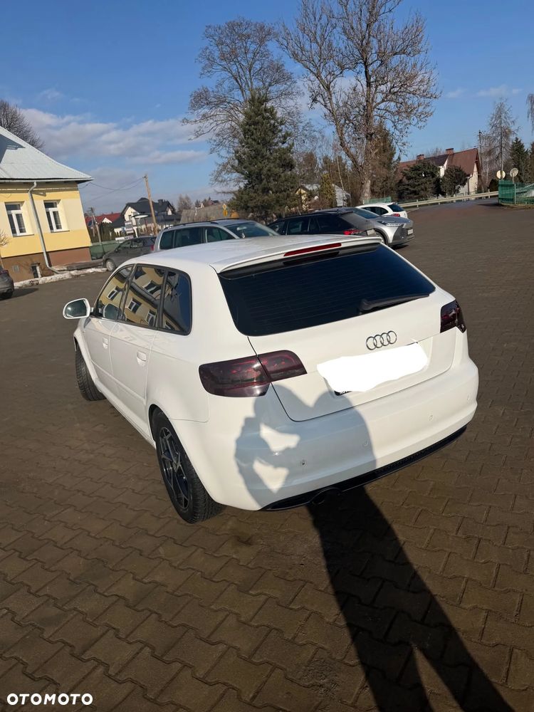 Audi A3 Sportback 2.0 TDI DPF Ambition S tronic - 3