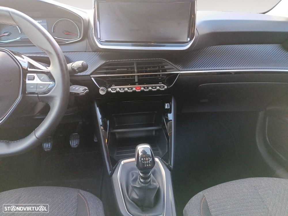 Peugeot 208 1.2 PureTech Style - 11