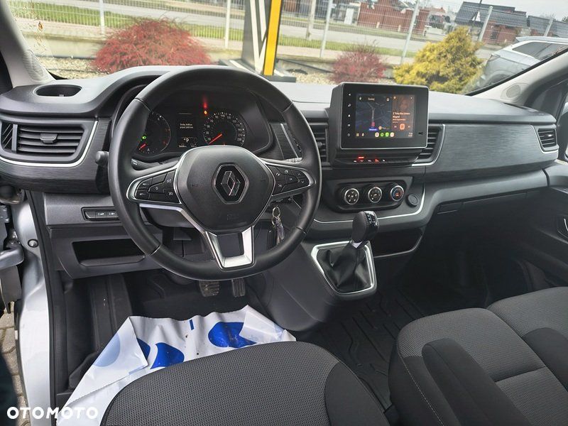 Renault Trafic - 14